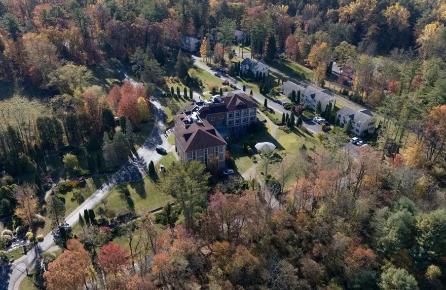 FETÖ elebaşı Gülen, çiftlik evinin bahçesine gömüldü 18