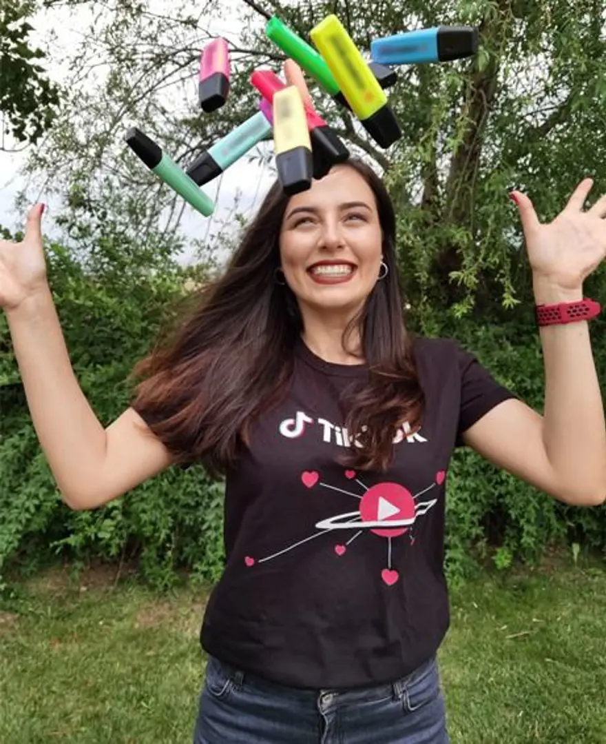 TikTok'un en çok takip edilen fenomenleri Nursema Altuntaş, Ceren Yaldız ve Yeliz Korkmaz konuştu 33