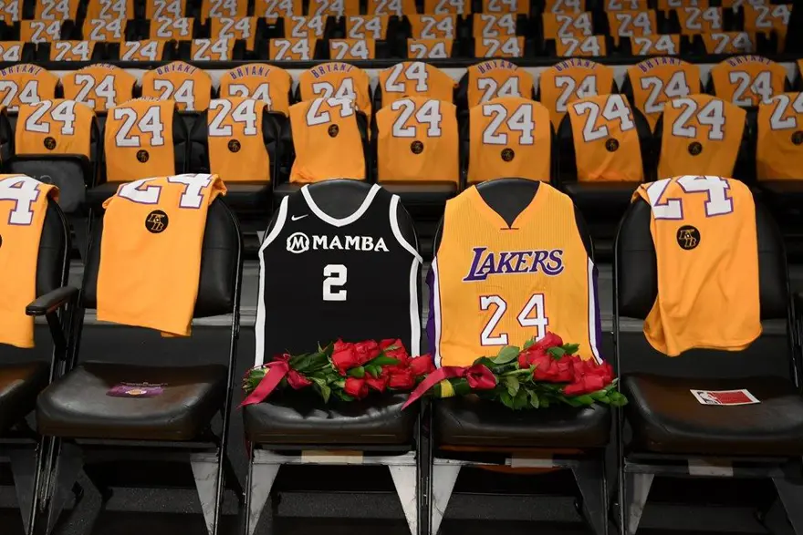 Kobe Bryant’ın helikopter pilotuyla ilgili ihlal iddiası 4 Kobe Bryant’ın helikopter pilotuyla ilgili ihlal iddiası 4