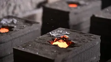 Türkiye'de sadece 2 kişi üretiyor: Baba yadigarıydı şimdi Türkiye'nin dört bir yanına gönderiyor