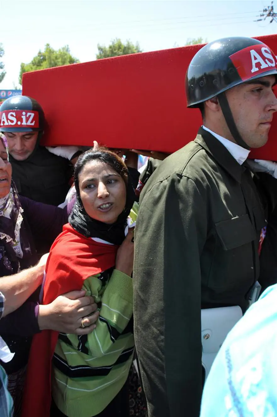 Arefe gününde tarifsiz acı 19 Arefe gününde tarifsiz acı 19