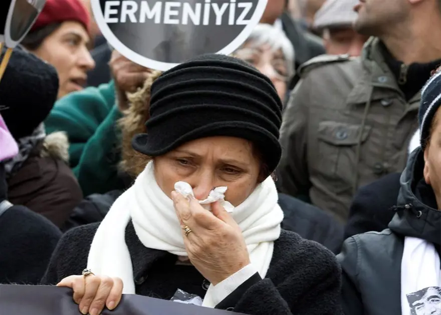 WSJ: Türkiye'deki en büyük gösteri 4 WSJ: Türkiye'deki en büyük gösteri 4