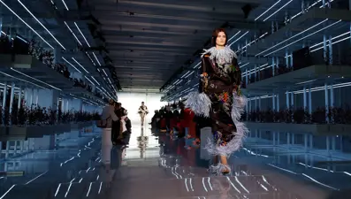 Moda devlerinden isyan: Sanal defileyle ayakta kalamayız