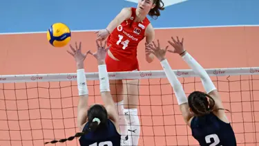 Fenerbahçe Kadın Voleybol, Liza Safronova'yı kadrosuna kattı