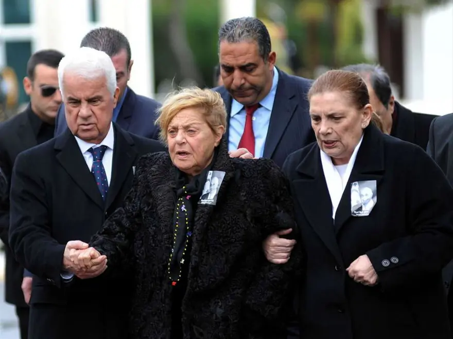 Denktaş'ın ardından 33 Denktaş'ın ardından 33