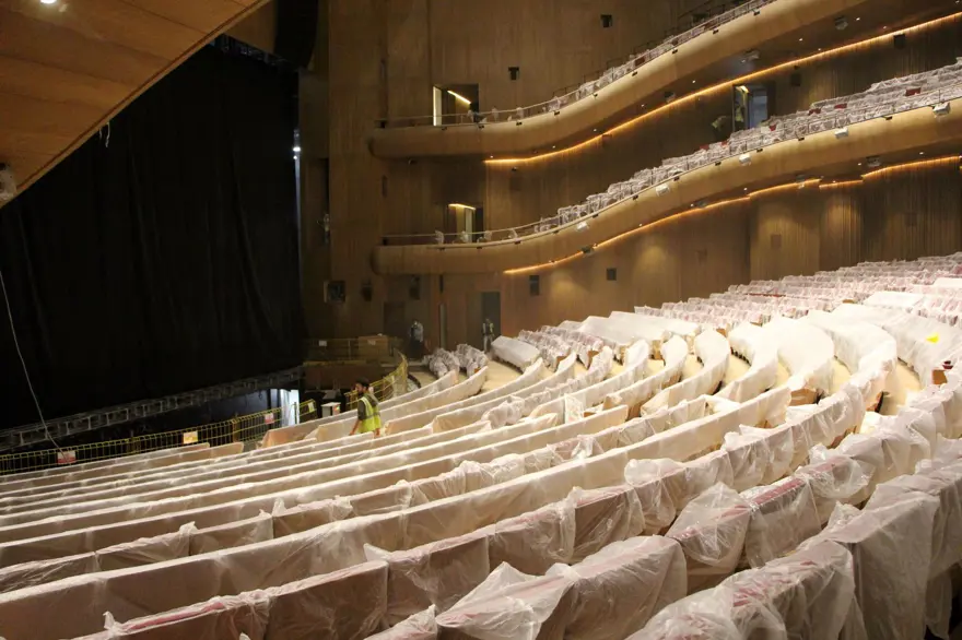 KREM VE BORDO KOLTUKLAR KULLANILDI 9 KREM VE BORDO KOLTUKLAR KULLANILDI 9