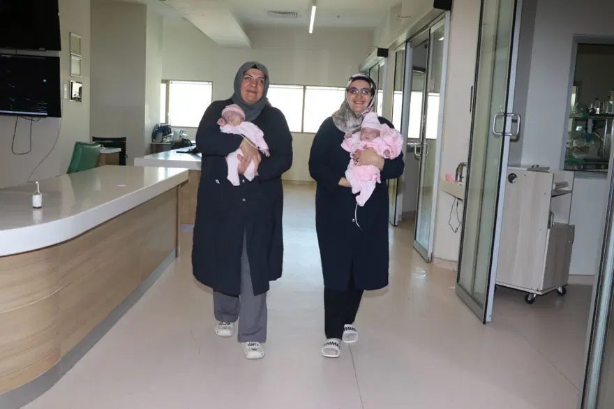 Organları gelişmeden doğdular, aylarca yoğun bakımda kaldılar... 2 bebeğin mucize kurtuluşu 2