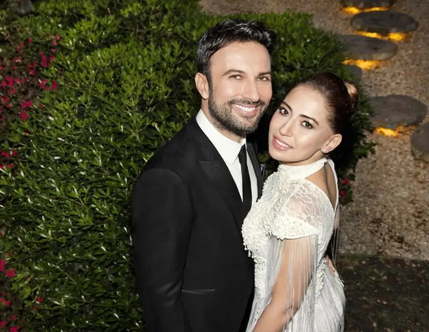 TARKAN İLE PINAR DİLEK EVLENDİ 