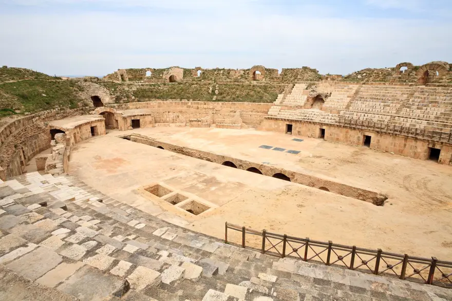 2 bin 500 yıllık antik havuzun yıldızlarla aynı hizada olduğu ortaya çıktı: İnsanlığın uzay ve evren bilgisine dair yeni bulgular 3