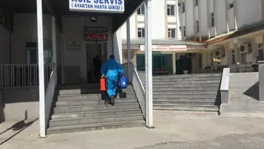 Başkale Devlet Hastanesi'nde 10 çalışanın Covid-19 testi pozitif