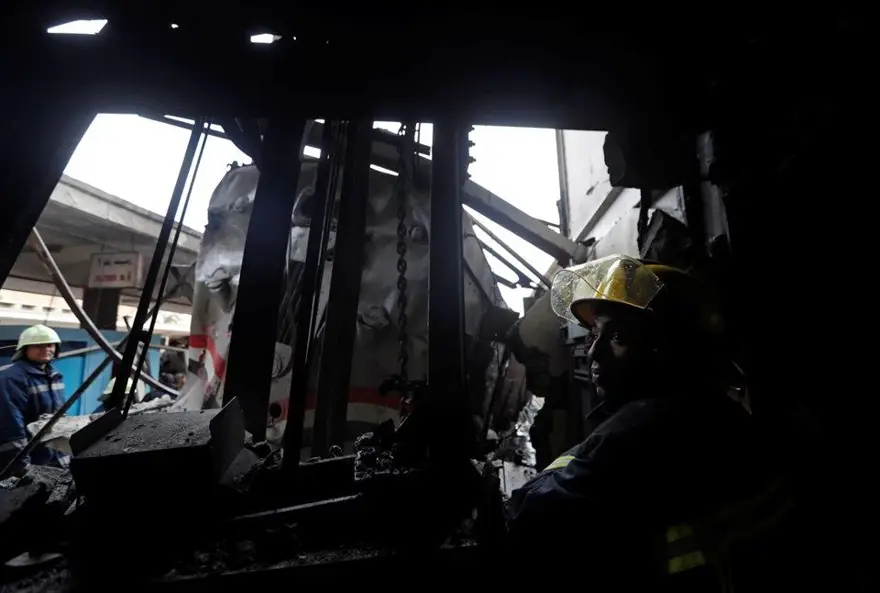 "Mısır'daki tren kazasının nedeni, makinist kavgası" 6