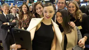 Snapchat halka arz edildi, kutlamayı Miranda Kerr yaptı! Snapchat halka arz edildi, kutlamayı Miranda Kerr yaptı!