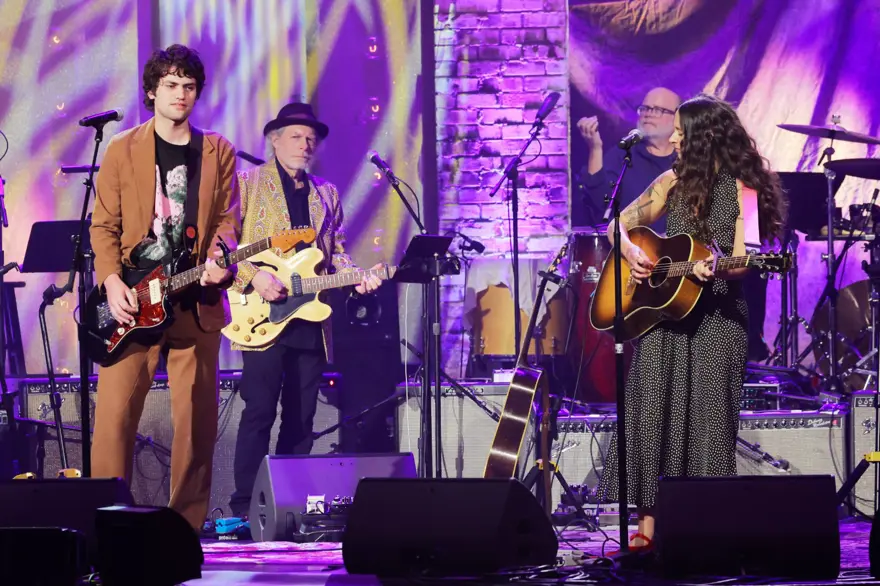 BBC, 2024 yılının en iyi albümlerini açıkladı 5 BBC, 2024 yılının en iyi albümlerini açıkladı 5