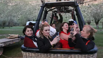 Ihlara'da balonlar anneler için havalandı