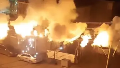 Trafodakipatlama 10 sokağı elektriksiz bıraktı