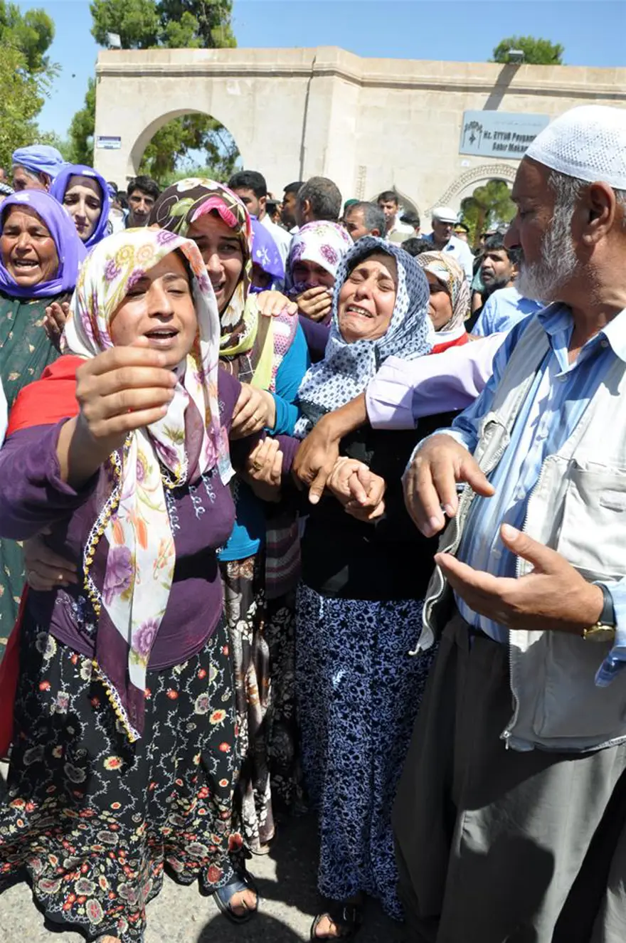 Arefe gününde tarifsiz acı 20 Arefe gününde tarifsiz acı 20
