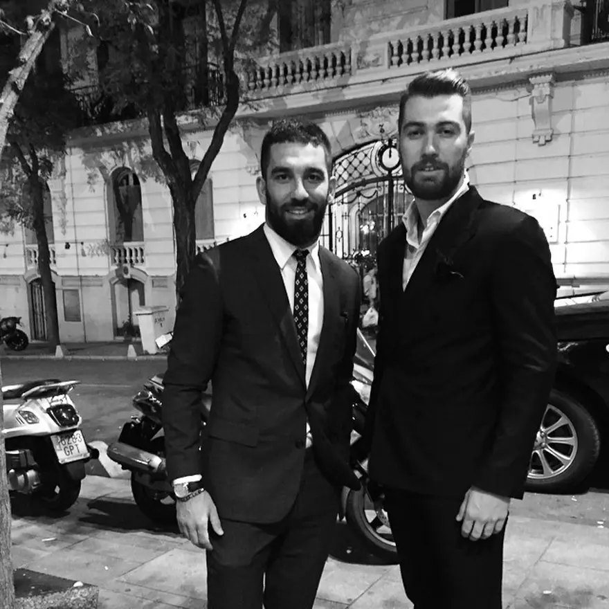 Arda Turan'ın 15 milyon euroluk malikanesi 88 Arda Turan'ın 15 milyon euroluk malikanesi 88