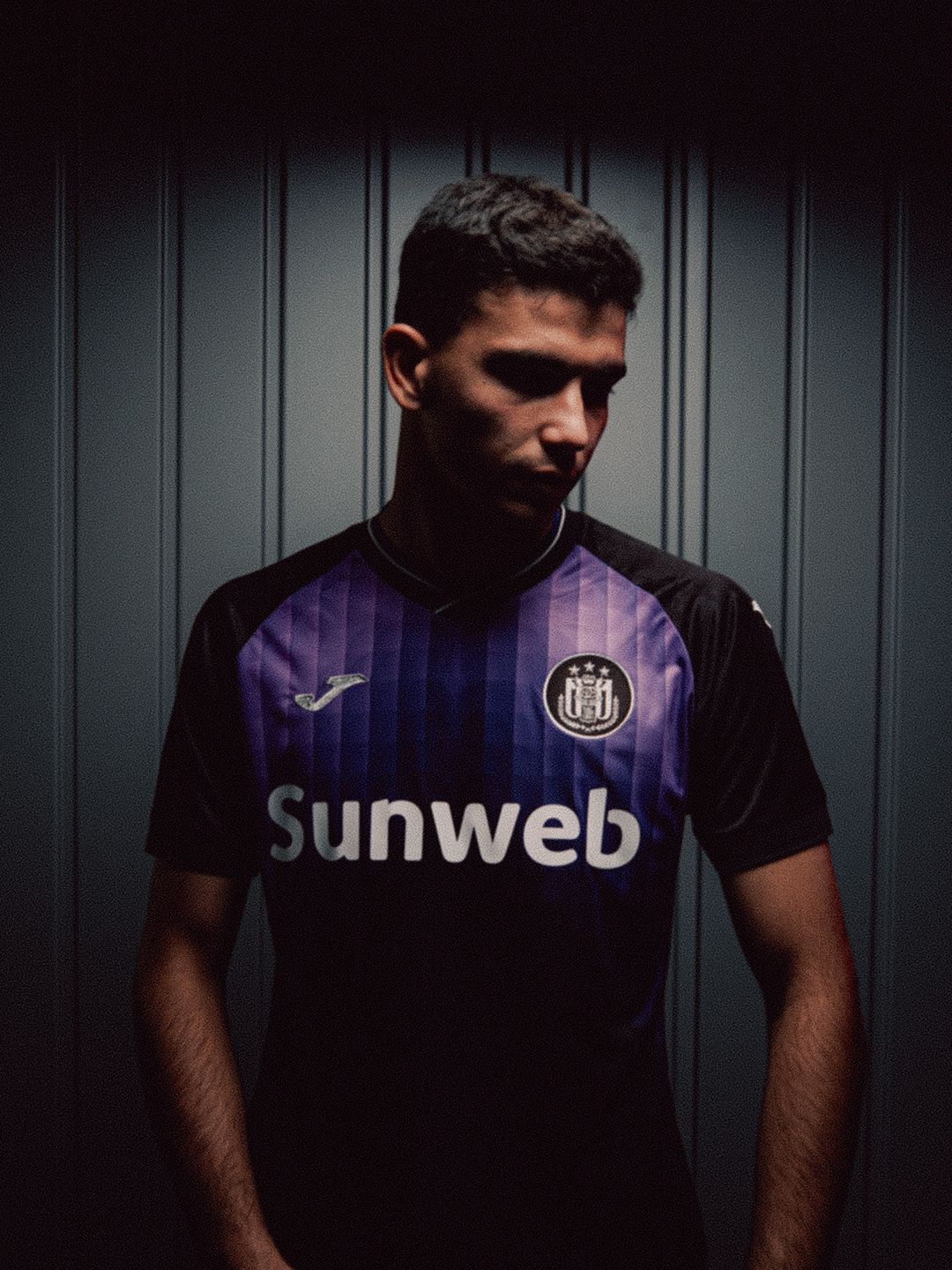 Aston Villa'dan Anderlecht'e: Milli futbolcu Yasin Özcan imzayı attı