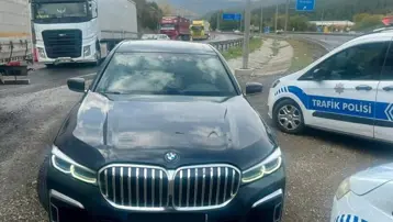 İkiz plaka kullanan sürücüye 50 bin lira ceza