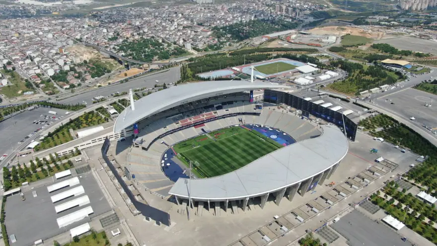 Şampiyonlar Ligi finaline geri sayım: Atatürk Olimpiyat Stadı havadan görüntülendi 6