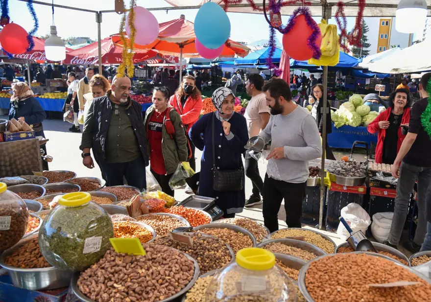 Evde yeni yıl sofrası en az 1000 lira 3 Evde yeni yıl sofrası en az 1000 lira 3