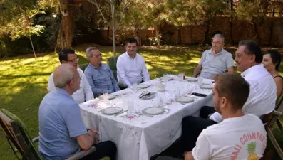 CHP lideri Kılıçdaroğlu'ndan Deniz Baykal'a bayram ziyareti