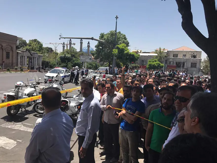 İran Meclisi ve Humeyni Türbesi'nde saldırı 10 İran Meclisi ve Humeyni Türbesi'nde saldırı 10