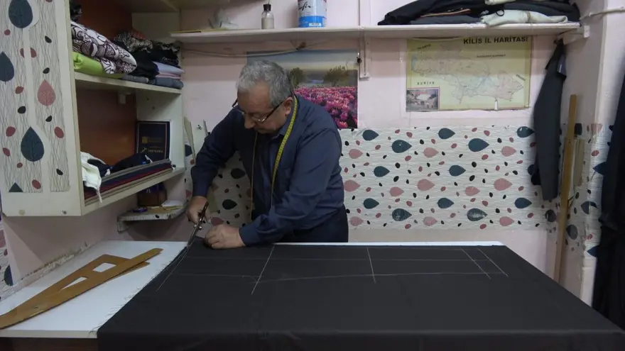 "GENÇLER HAZIR GİYİMİ TERCİH EDİYOR" 3