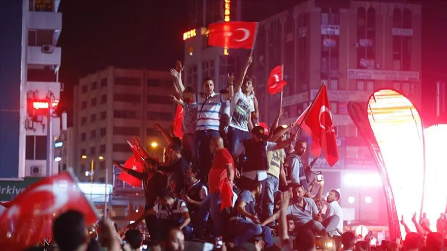 DARBENİN PLANLAYICISI ABD'DE ÖLDÜ 11