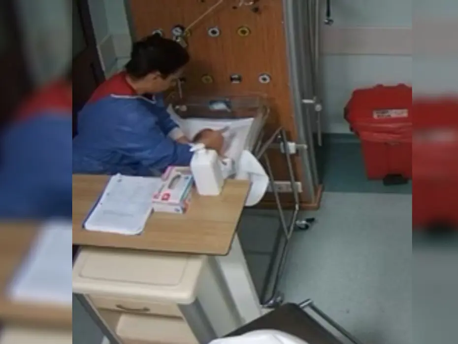 Cani hemşireden yeni görüntü. Başka bebeğe de tokat atmış