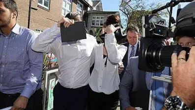 Avustralya'da bebeklerini vegan besleyen çift yargılanıyor