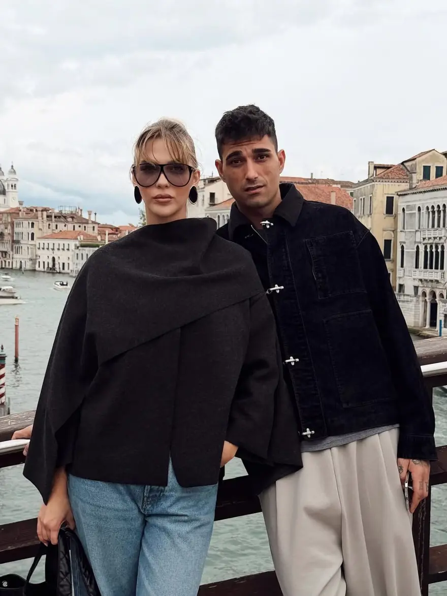 Yasemin Şefkatli'den İdo Tatlıses ile romantik poz: Evlilik yıl dönümünde aşka geldi 3 Yasemin Şefkatli'den İdo Tatlıses ile romantik poz: Evlilik yıl dönümünde aşka geldi 3