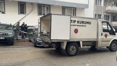 Cam silerken aşağıya düşüp öldü