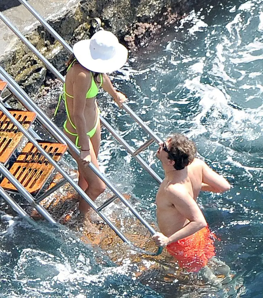 Bradley Cooper ve Irina Shayk tatile doymuyor 23