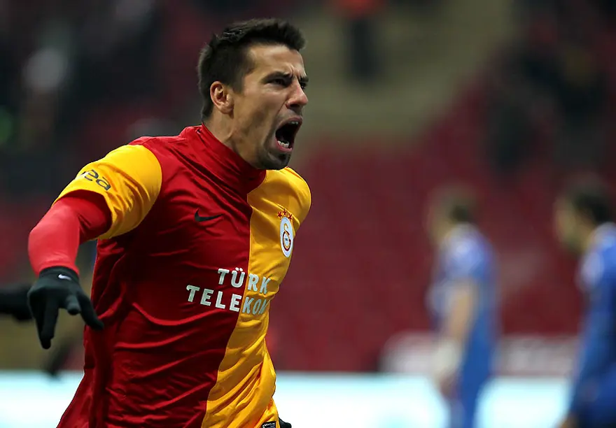 Galatasaray 9'da 9 yaptı 3 Galatasaray 9'da 9 yaptı 3