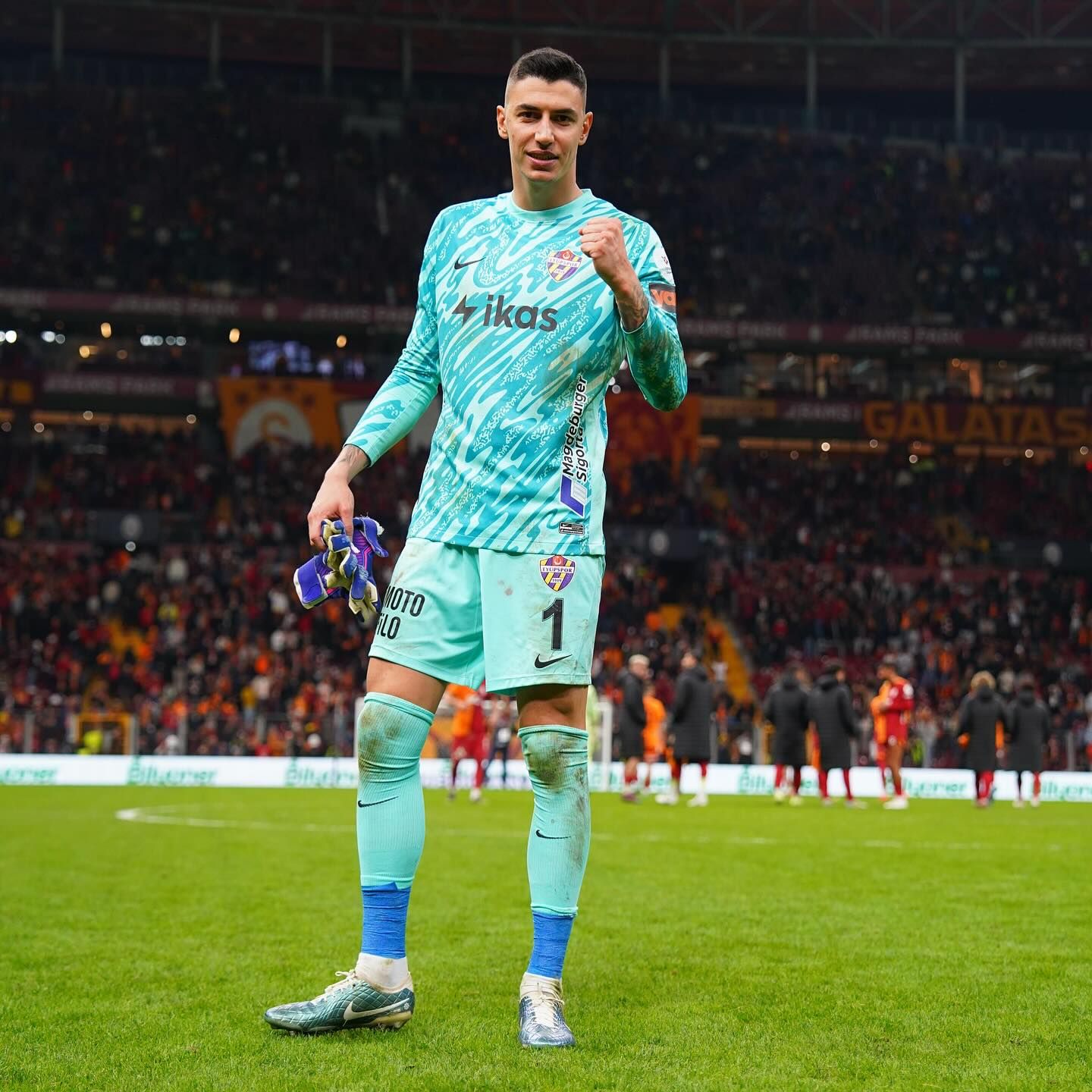Rıdvan Dilmen: Galatasaray 2 Berke Özer 2