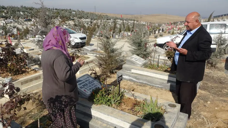 Yaşadıkları acı dinmedi: "Depremde bir, iki değil, 4 can toprağa verdik" 