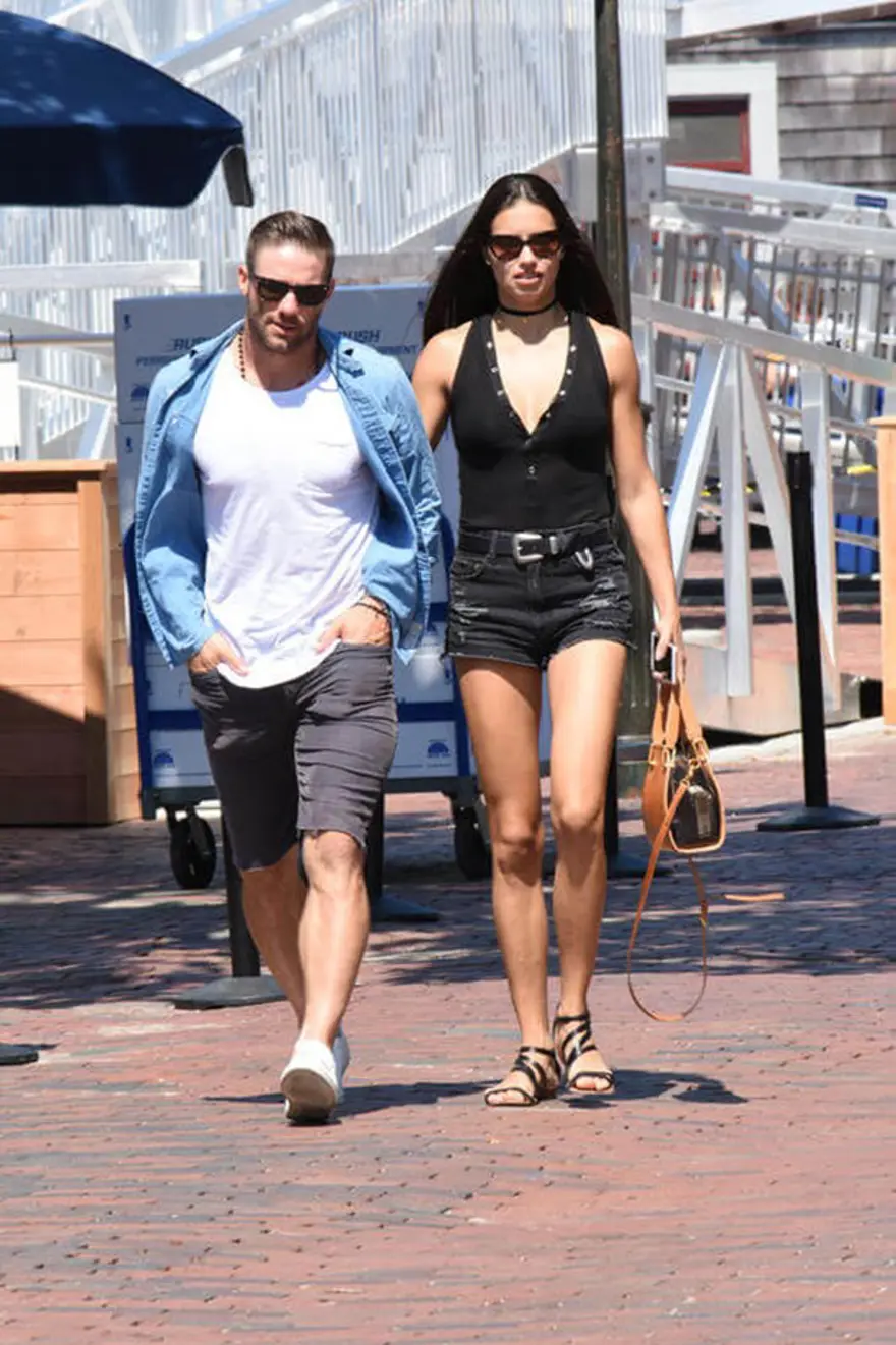 metin hara, adriana lima 19