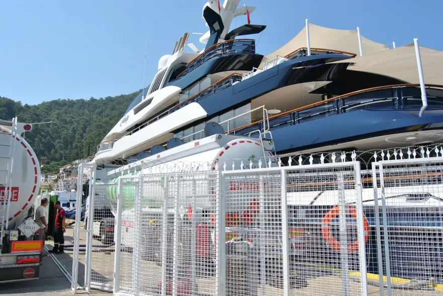 Prensin yatı Fethiye'de: SPA merkezi ve VIP süitleri var! 6 TIR'la yakıt taşındı 1