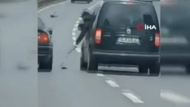 İstanbul'da trafikte levyeli saldırı