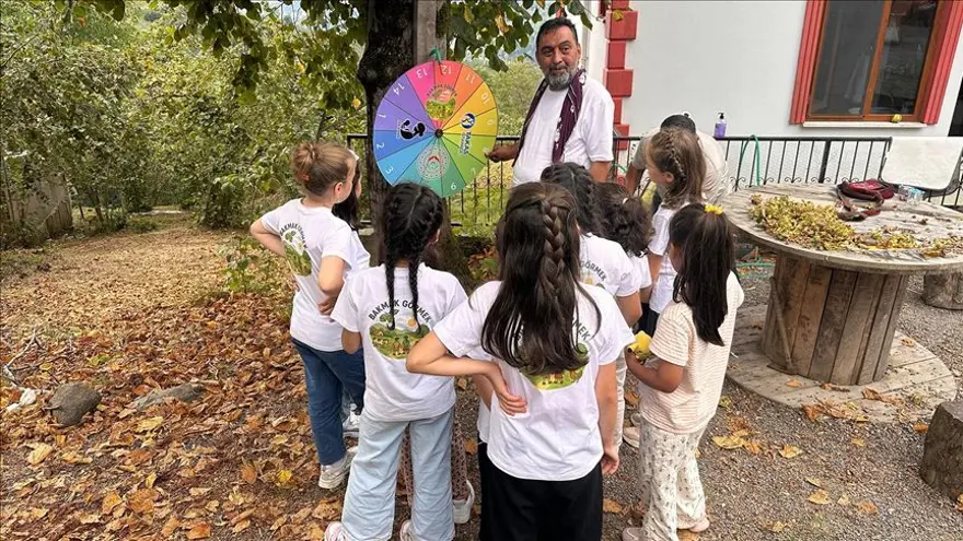 DÜNYA KIZ ÇOCUKLARI GÜNÜ'NÜN HİKAYESİ 2