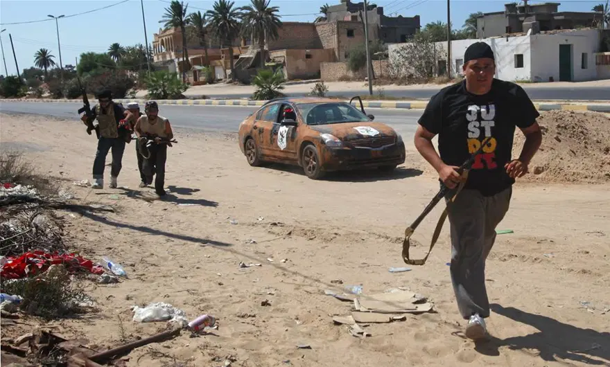 Kaddafi'nin kalesi düştü 31 Kaddafi'nin kalesi düştü 31
