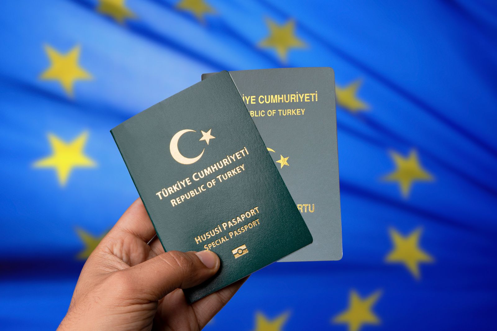AB Türkiye Delegasyonu'ndan 'vize muafiyeti' açıklaması