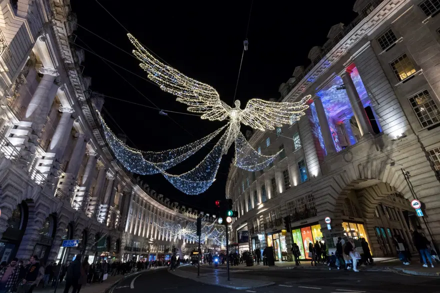 Londra sokakları Noel ve yılbaşı için süslendi 15 Londra sokakları Noel ve yılbaşı için süslendi 15