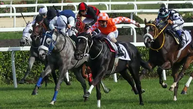 Türk atçılığının derbisi: 95. Gazi Koşusu'nu Ahmet Çelik'in jokeyliğini yaptığı Burgas kazandı (Ahmet Çelik kimdir?)