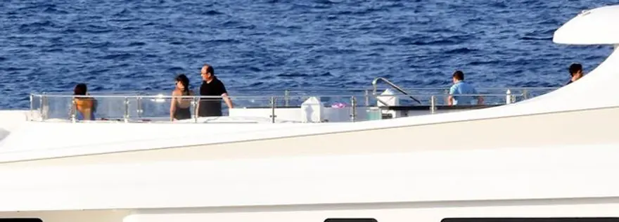 Ted Wait'in motoryatı Bodrum’da (Haftalık 2 milyon lira) 7