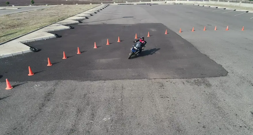 Yunusların zorlu eğitimi 1