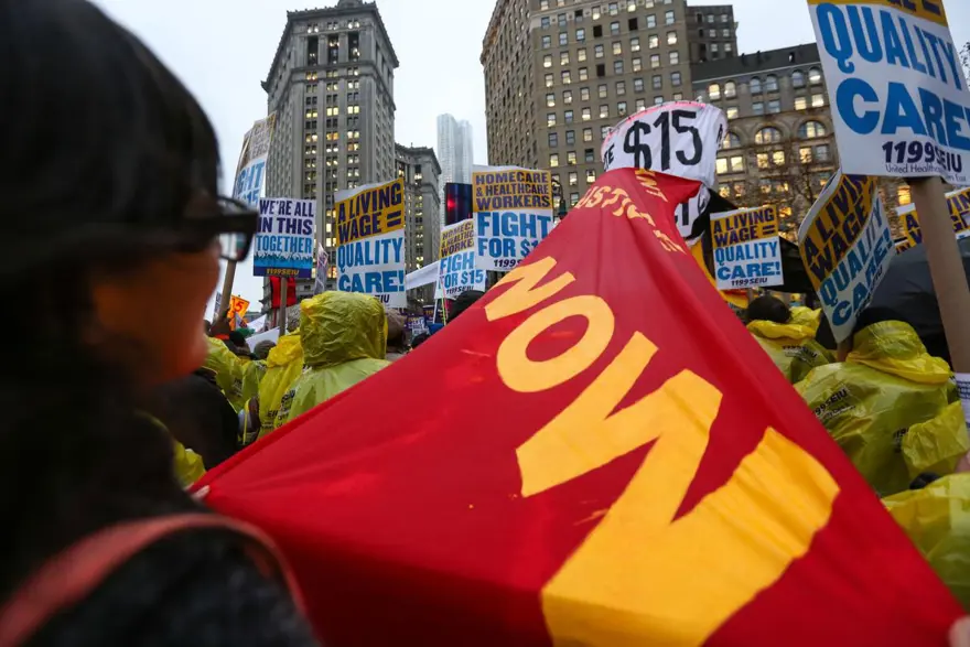 ABD'de yüzbinler sokaklara döküldü 