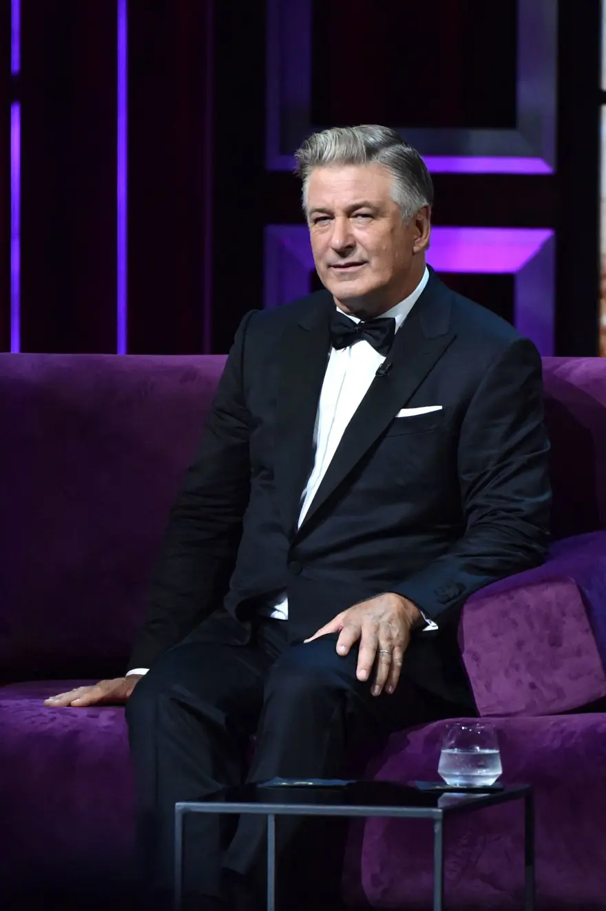 Alec Baldwin trafik kazası geçirdi: Polis raporu ortaya çıktı 4
