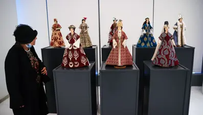 'Hanım Sultanlar' sergisi yurt dışında ilk kez New York'ta Türkevi'nde açıldı